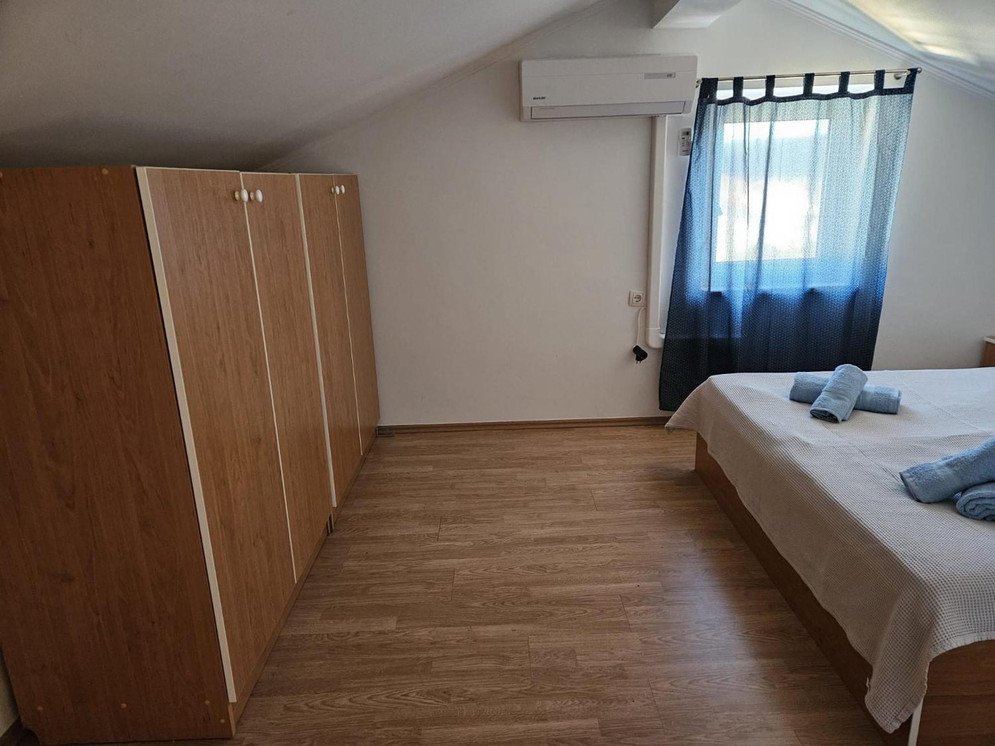 Pljesa Apartments Supetarska Draga Pokoj fotografie