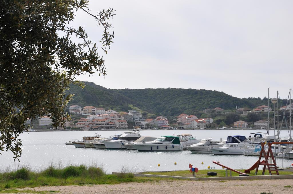 Pljesa Apartments Supetarska Draga Exteriér fotografie